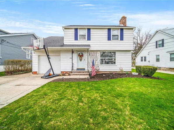 1588 Biltmore Rd, Lyndhurst, OH 44124