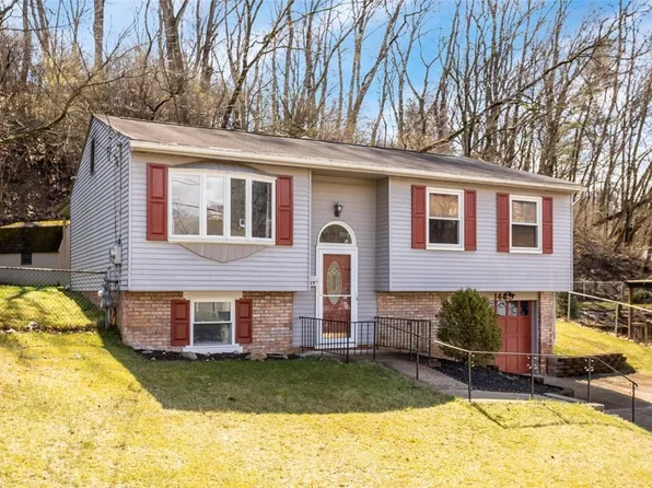 1489 Sturdy Oak Dr, Pittsburgh, PA 15220
