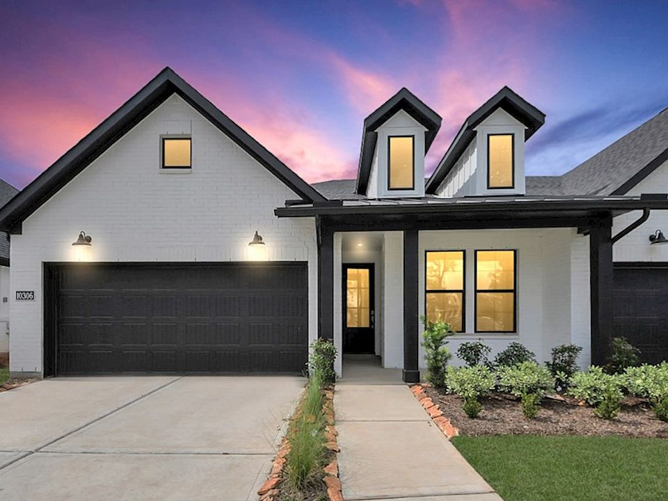 Farmhouse O Elevation