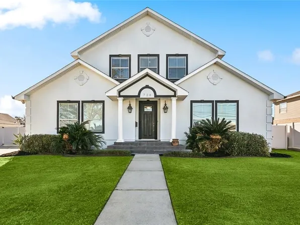 726 Oak Ave, Harahan, LA 70123