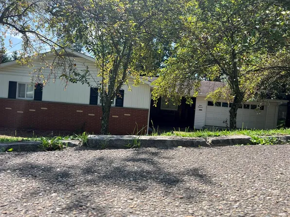 1200 5th St, New Martinsville, WV 26155