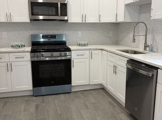 11 Mount Pleasant St #1, Waltham, MA 02452