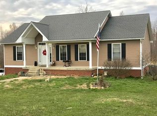 864 Leafdale Rd, Hodgenville, KY 42748