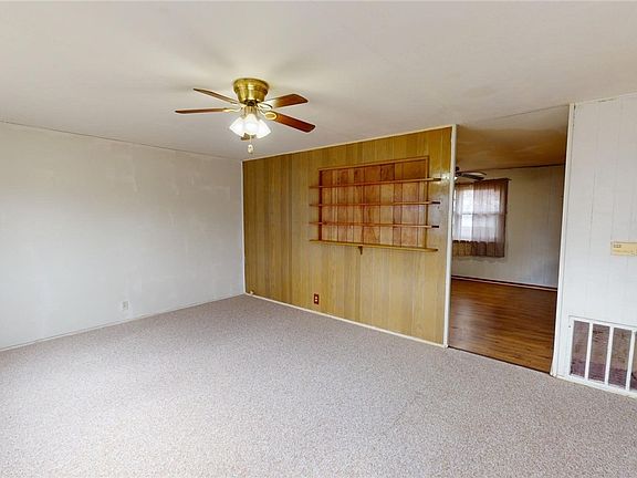 3rd image of 2509 23rd Ave