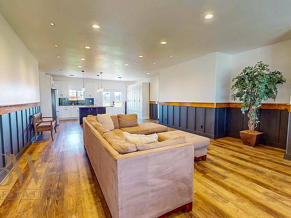 4th image of 506 School Ave #1