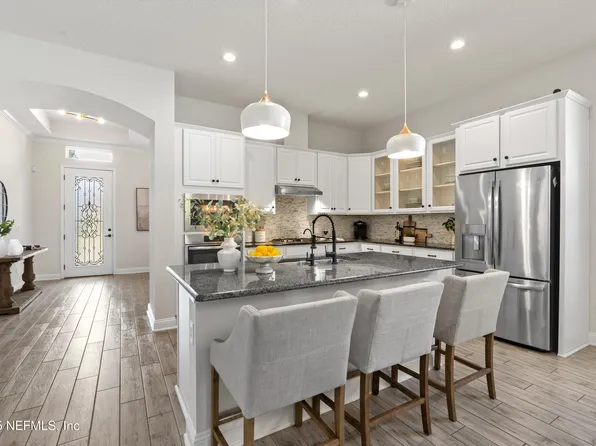 2813 BASTIA Court, Jacksonville, FL 32246