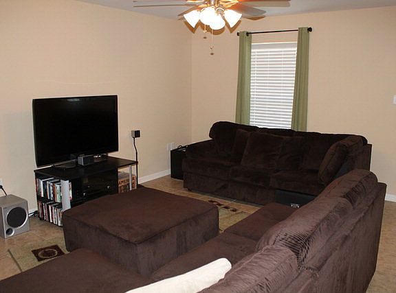 2nd image of 219 Gabreten Ln