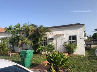 215 SW 11th St #A, Dania, FL 33004
