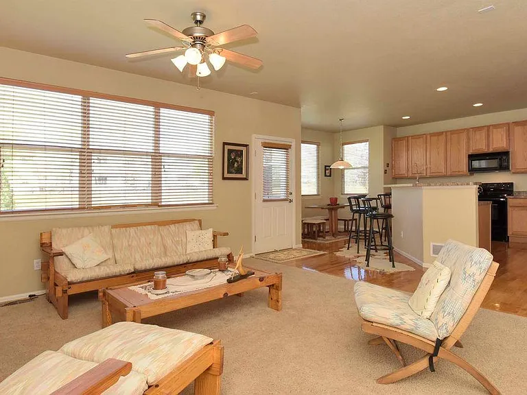 11711 Kearney Way — Photo 8