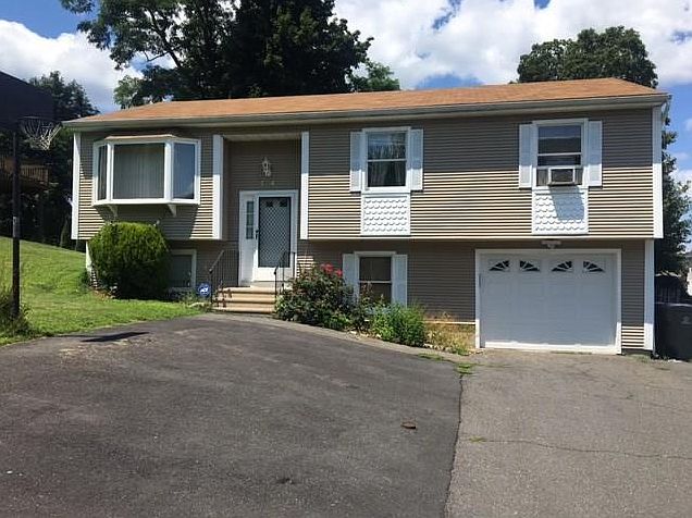 2nd image of 74 Norton St