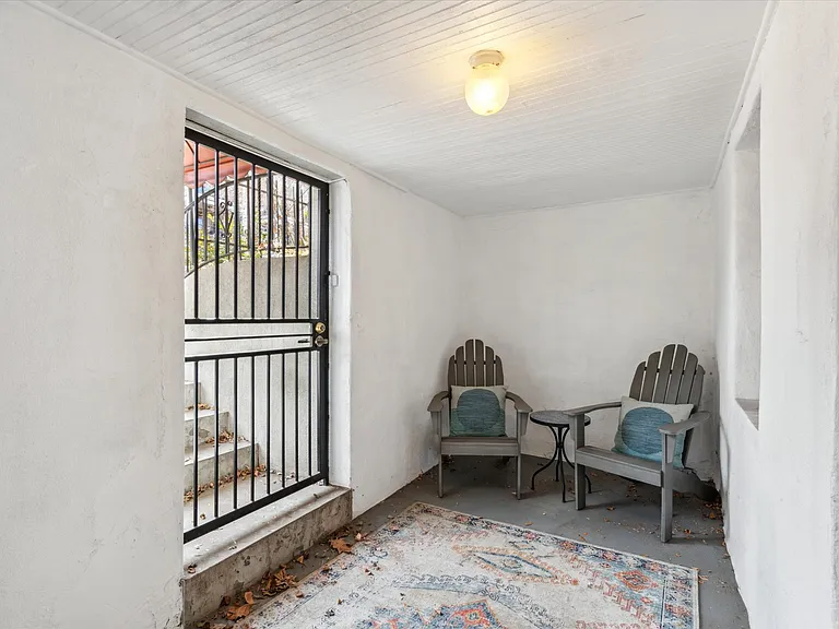 1581 N Ogden St — Photo 5