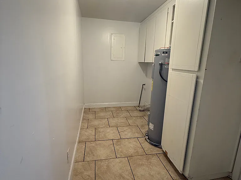 2104 Marshallville Rd — Photo 2