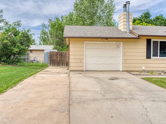 5th image of 115 Teak St