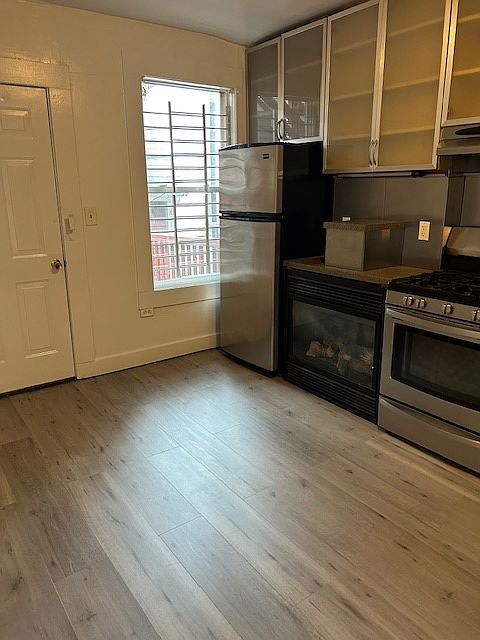 1st image of 50 Saxton St #2