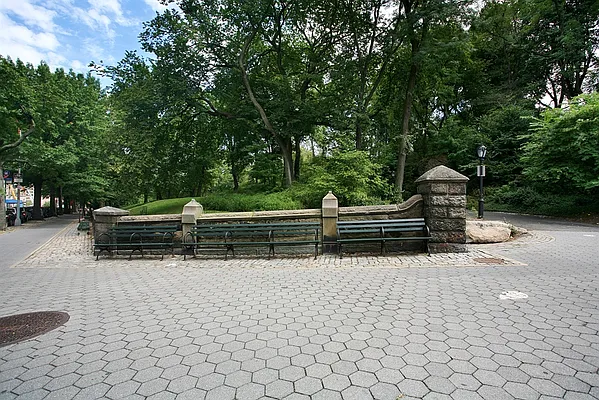 Sold by Corcoran | media 4