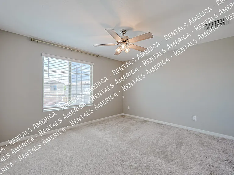 15713 W Woodlands Ave — Photo 16