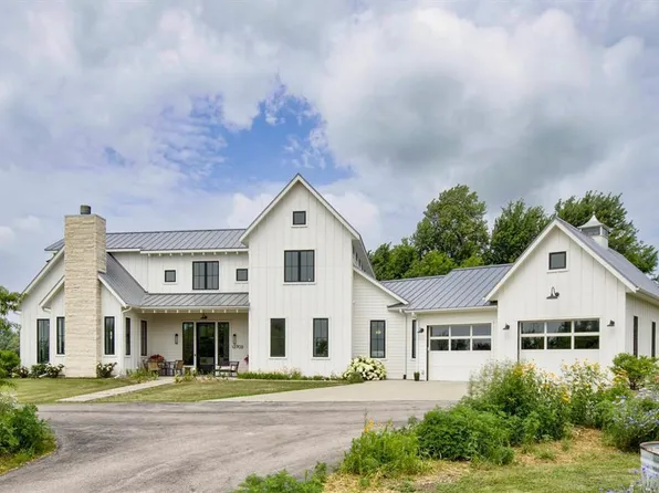 12702 NE 22nd St, Alleman, IA 50007