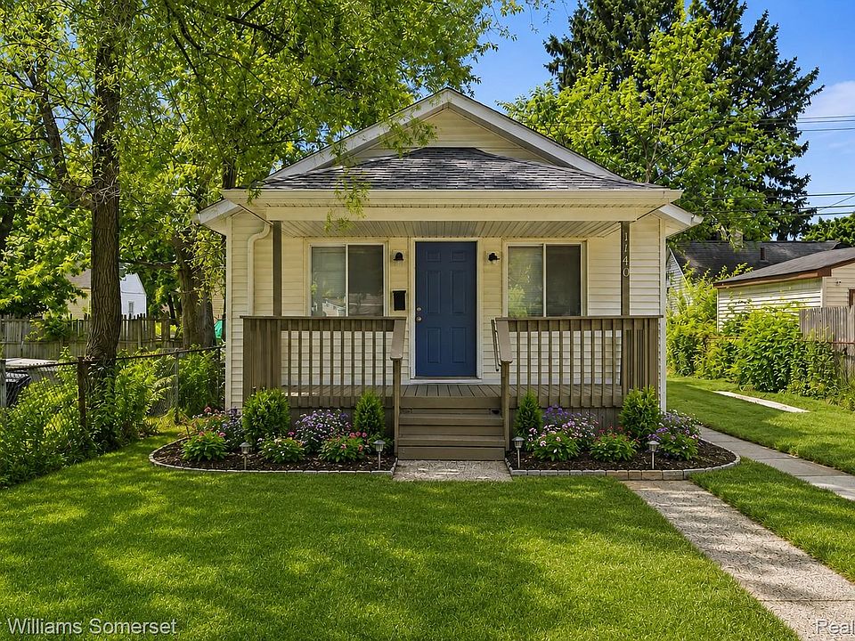1st image of 1140 E Elza Ave