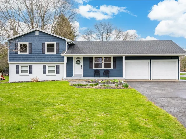 1615 Hermance Rd, Webster, NY 14580