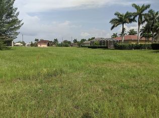 407 SW 35th Pl, Cape Coral, FL 33991