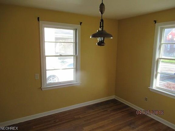3rd image of 316 Cambridge Ave