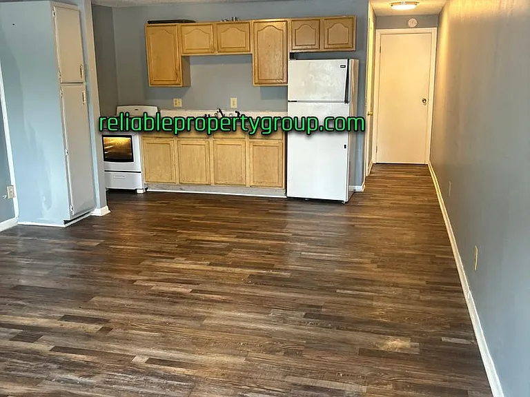 805 N Washington St #7 — Photo 2