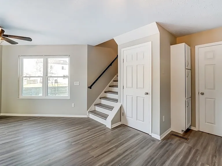 6721 Bedington Ln — Photo 4