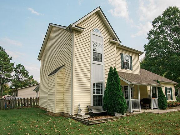 Maintenance free vinyl siding