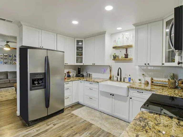 9101 Vernetta Way — Photo 7