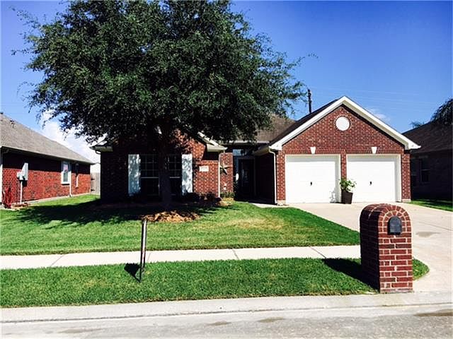 1st image of 3809 Ashwood Cir
