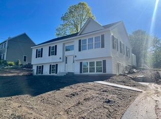 3 Mount View Dr, Clinton, MA 01510
