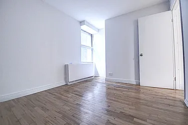 Rented by Urbane Brokerage