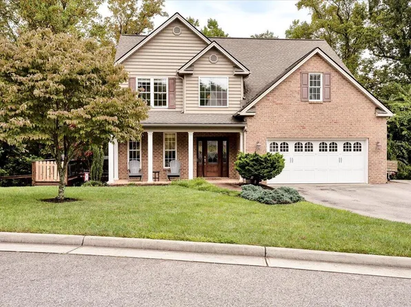 205 Bentwood Ct, Salem, VA 24153