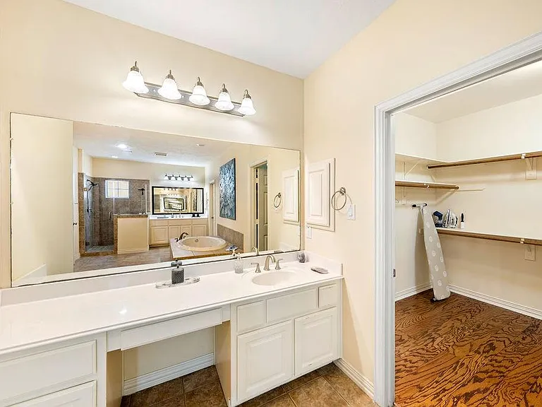 7143 Laguna Villas — Photo 19