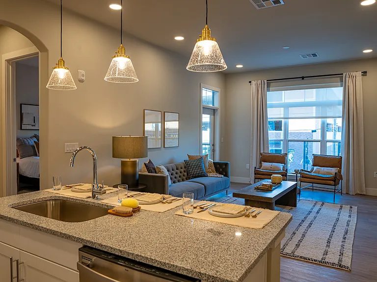 The View Residences — Photo 13