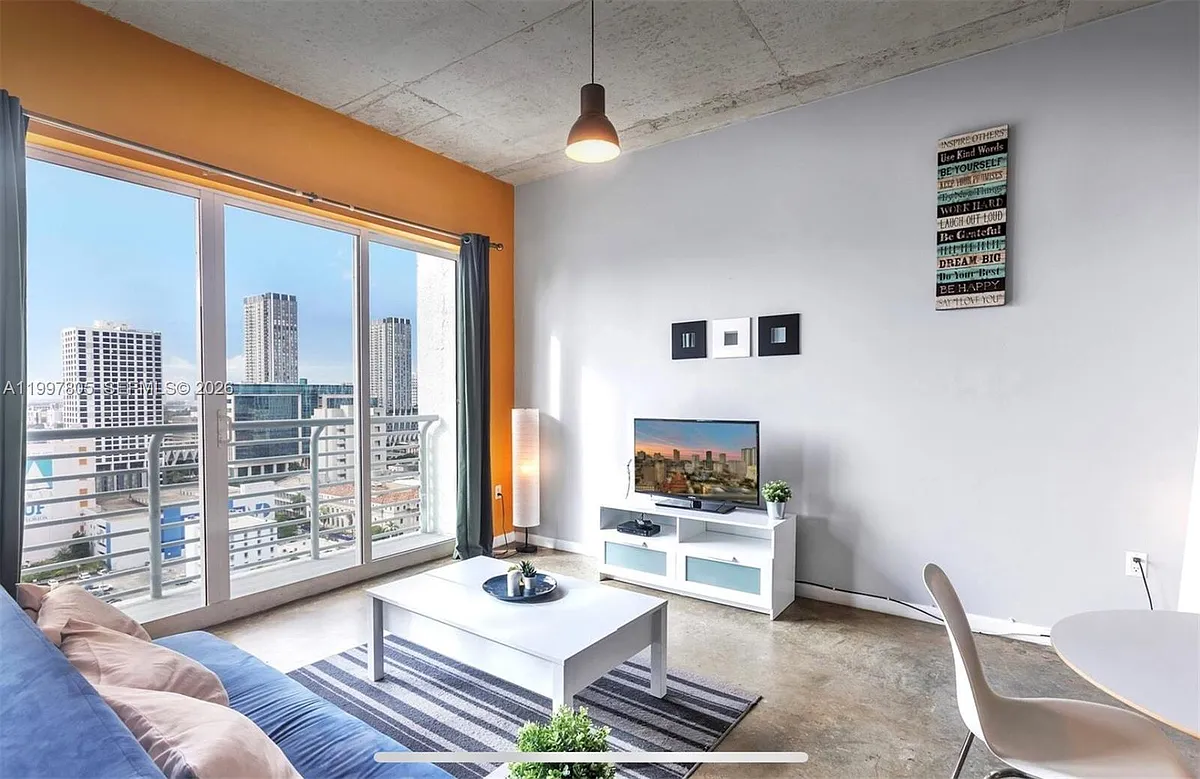 Building Photo - 133 NE 2nd Ave #2015