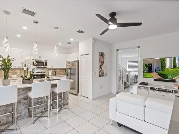 21018 NE 8th Ave #21018, Miami, FL 33179