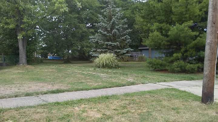 2nd image of 419 E 319th St