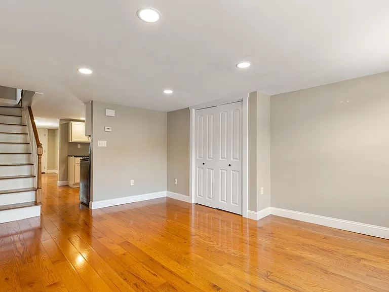 69 North St #69 — Photo 16