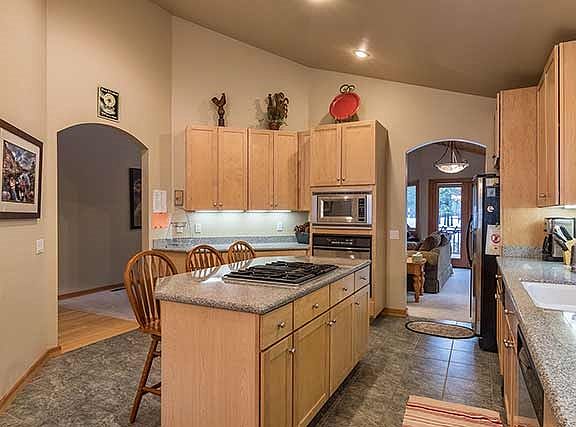 5th image of 13449 Northwoods Blvd