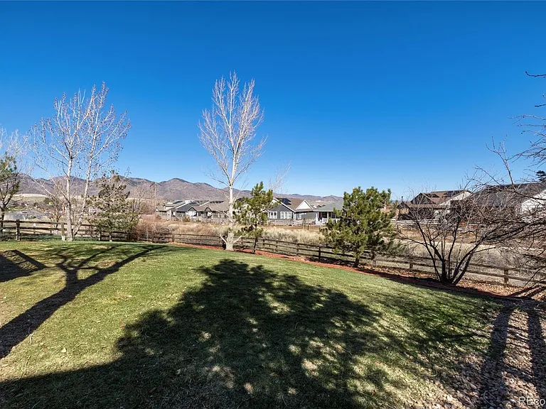 9865 Falcon Ln — Photo 20