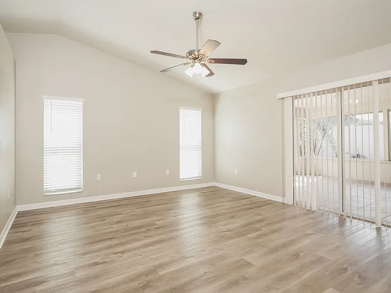 7530 Gunstock Dr — Photo 6