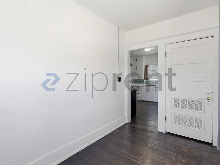 423 Mill St #423 MILL ST — Photo 19