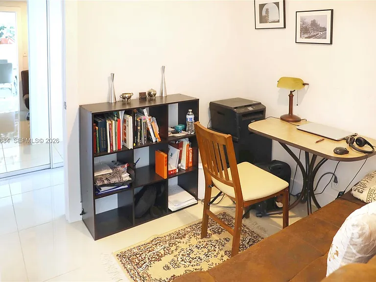 5601 Collins Ave #1423 — Photo 7