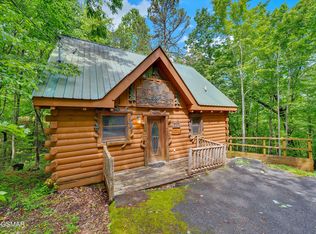1805 Mossy Trl, Sevierville, TN 37876