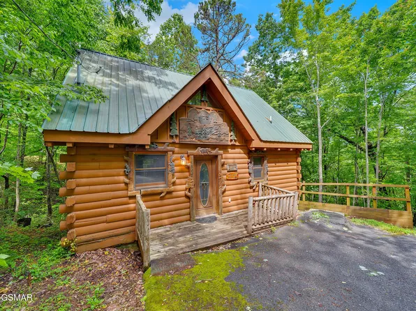 1805 Mossy Trl, Sevierville, TN 37876