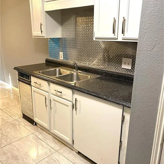2201 S Jackson Rd #M-34 — Photo 5