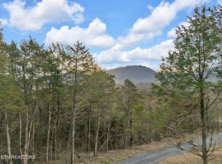 184 Tazewell Pike, Luttrell, TN 37779