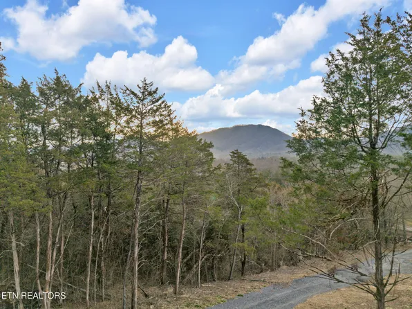 184 Tazewell Pike, Luttrell, TN 37779