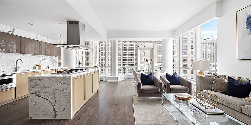 1st image of 19 Park Pl #18A